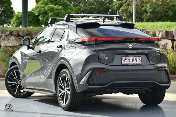 2024 Toyota C-HR Hybrid Koba 2WD image 3