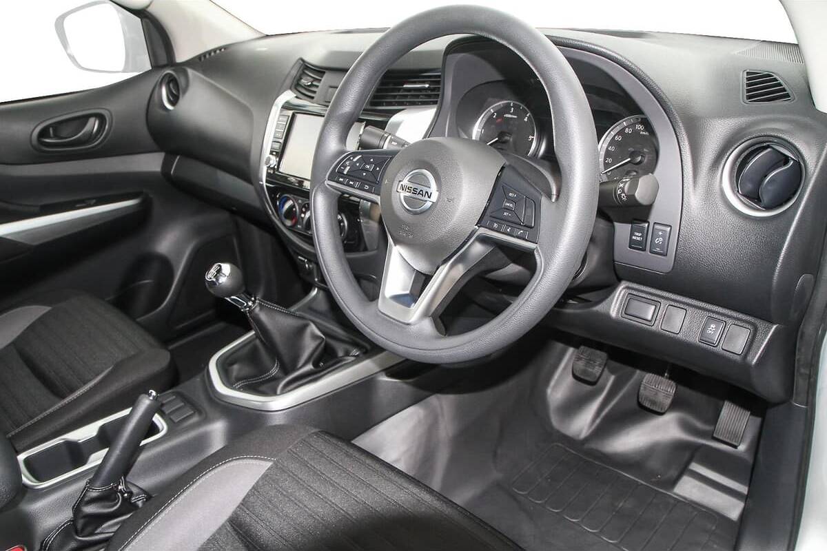 2025 Nissan Navara SL D23 Manual 4x2 MY24 Dual Cab image 6