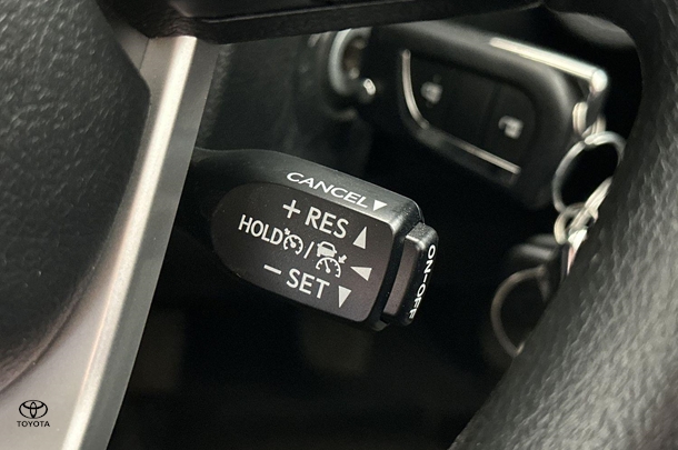 2024 Toyota Hilux Workmate image 26