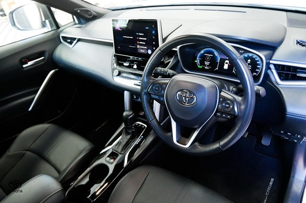 2023 Toyota Corolla Cross HV Atmos image 8