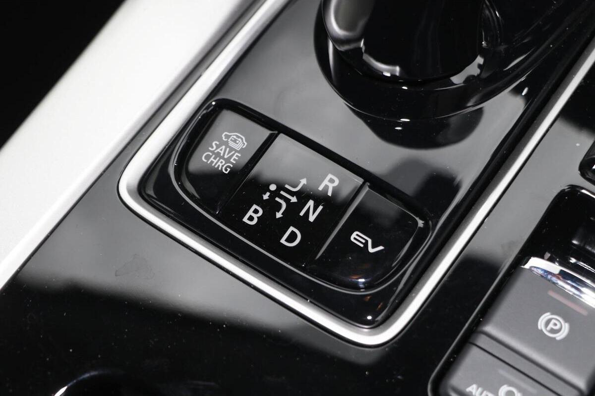 2025 Mitsubishi Eclipse Cross PHEV ES YB Auto AWD MY24 image 20