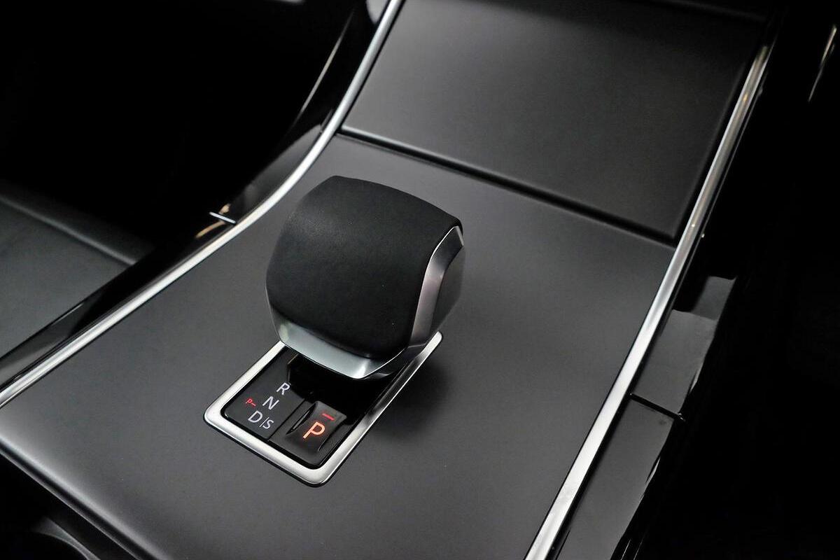 2024 Land Rover Range Rover Velar P250 Dynamic SE Auto AWD MY25.5 image 13