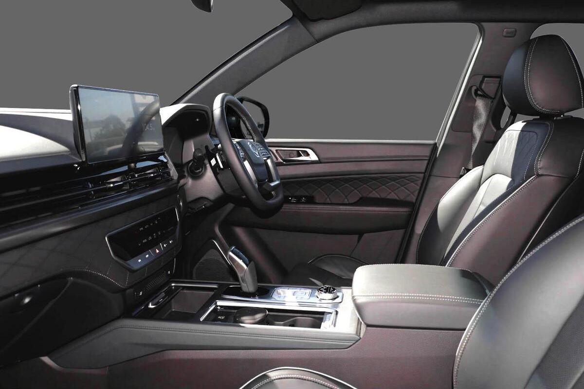 2024 SsangYong Rexton Ultimate Auto 4x4 MY24 image 8