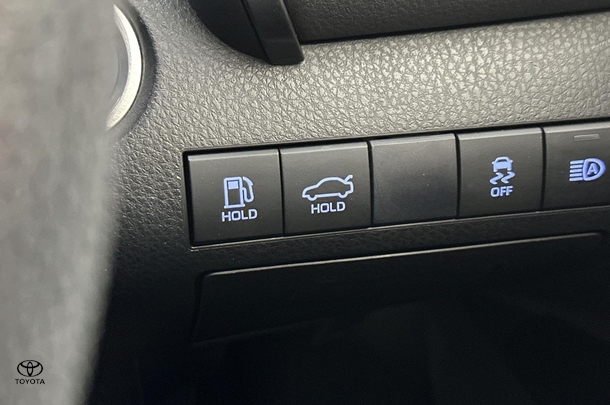 2020 Toyota Camry Hybrid Ascent image 29