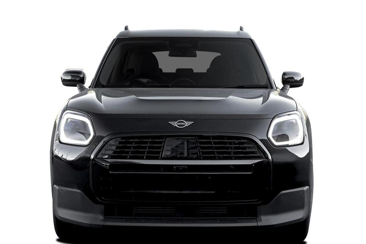 2024 MINI Countryman C Classic Auto image 2