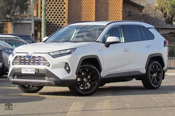 2024 Toyota Rav4 Hybrid Cruiser-AWD image 3