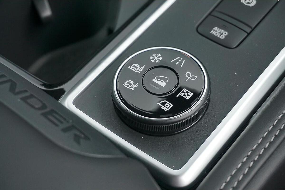 2025 Nissan Pathfinder Ti-L R53 Auto 4WD MY24 image 14