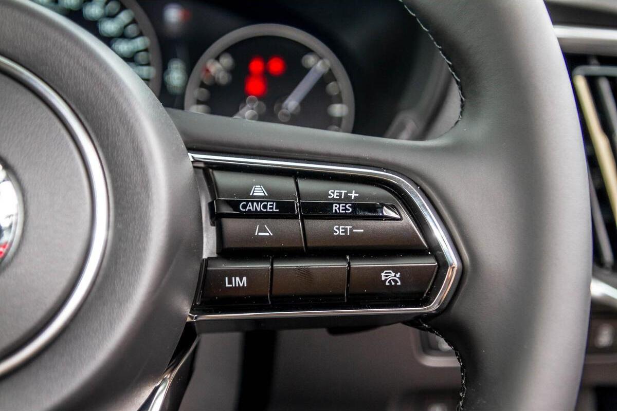 2025 Mazda CX-90 G50e Touring KK Auto i-ACTIV AWD image 14