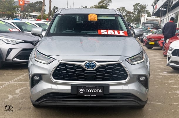 2021 Toyota KLUGER HYBRID GXL AWD image 4