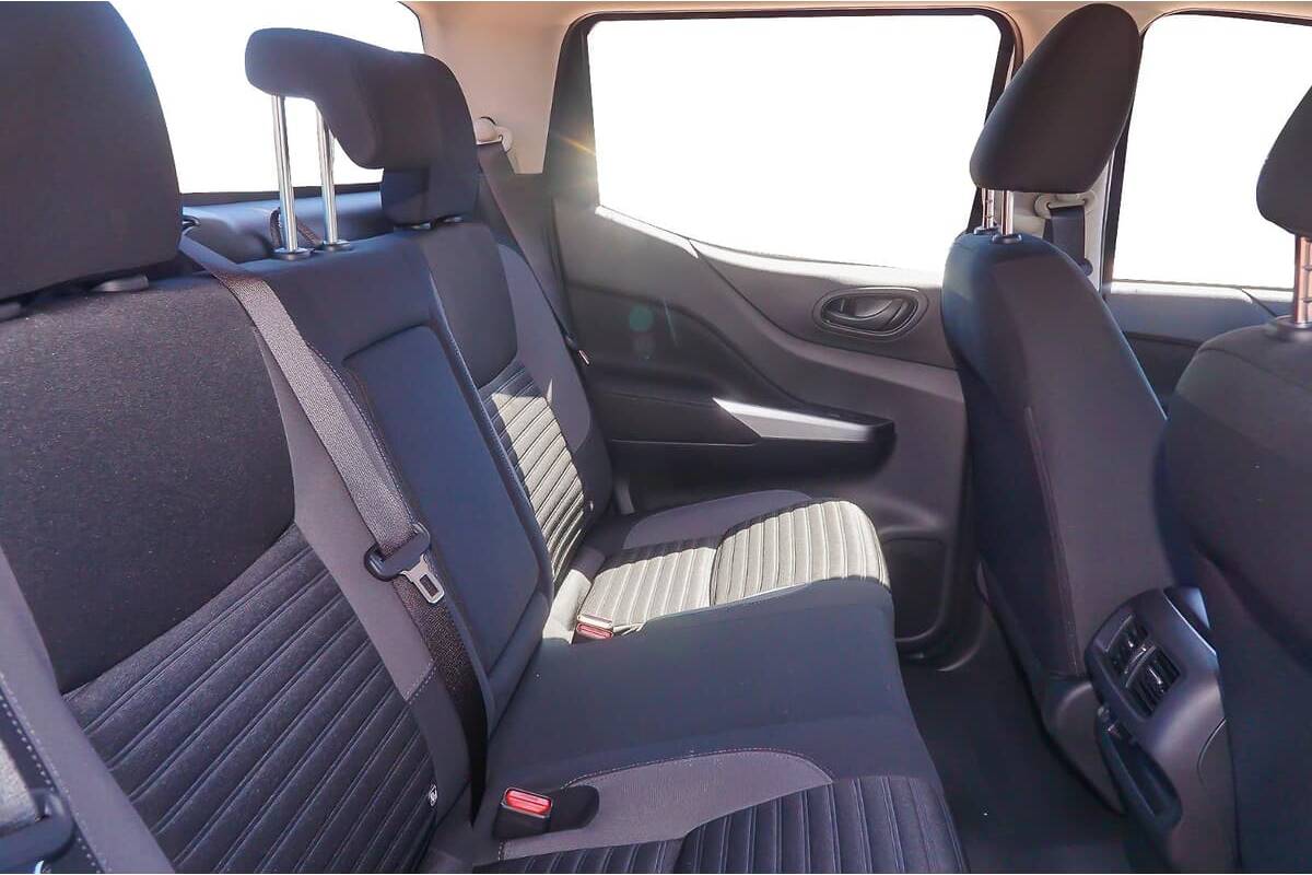 2025 Nissan Navara SL D23 Auto 4x4 MY24 Dual Cab image 9