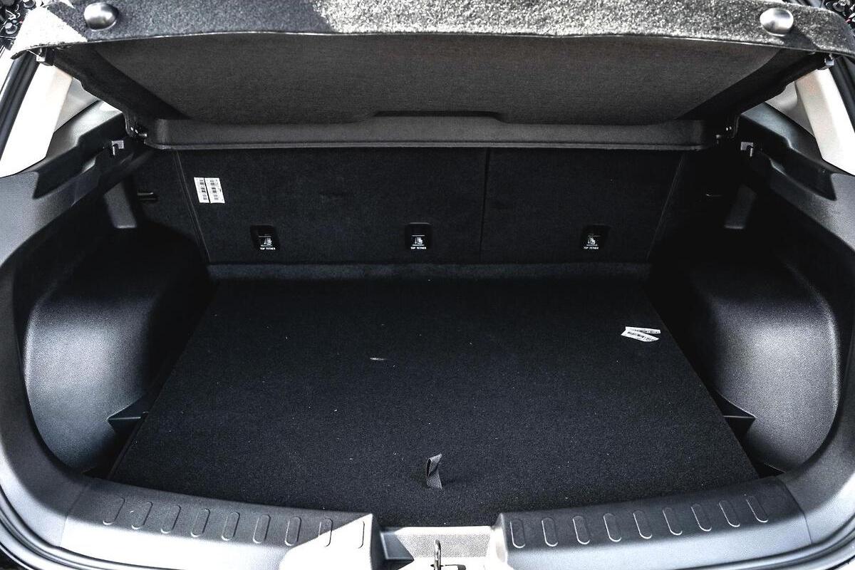 2024 GWM Haval Jolion Lux Auto image 11