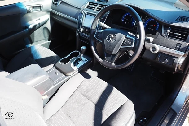 2016 Toyota Camry Atara S image 23