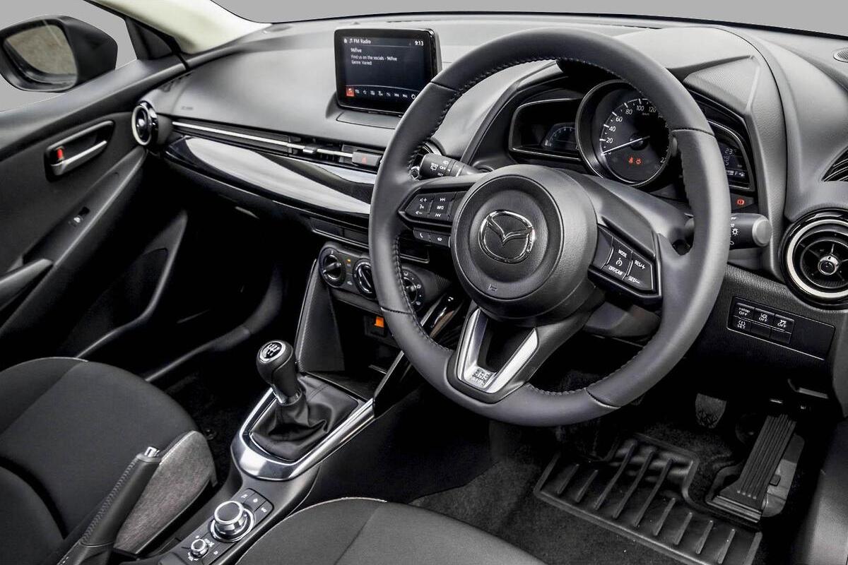 2024 Mazda 2 G15 Pure DJ Series Manual image 8