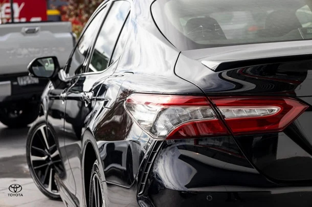 2018 Toyota CAMRY SX image 20