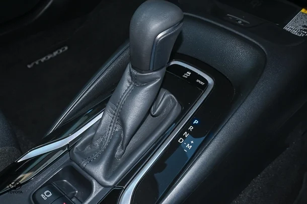 2021 TOYOTA Corolla Sedan SX image 14