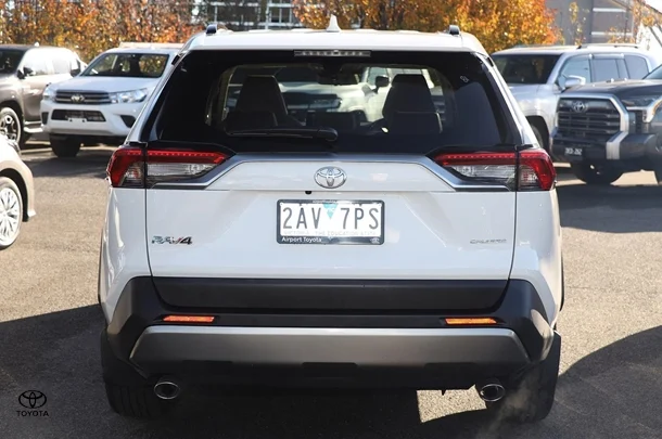 2024 Toyota RAV4 Cruiser 2WD image 12