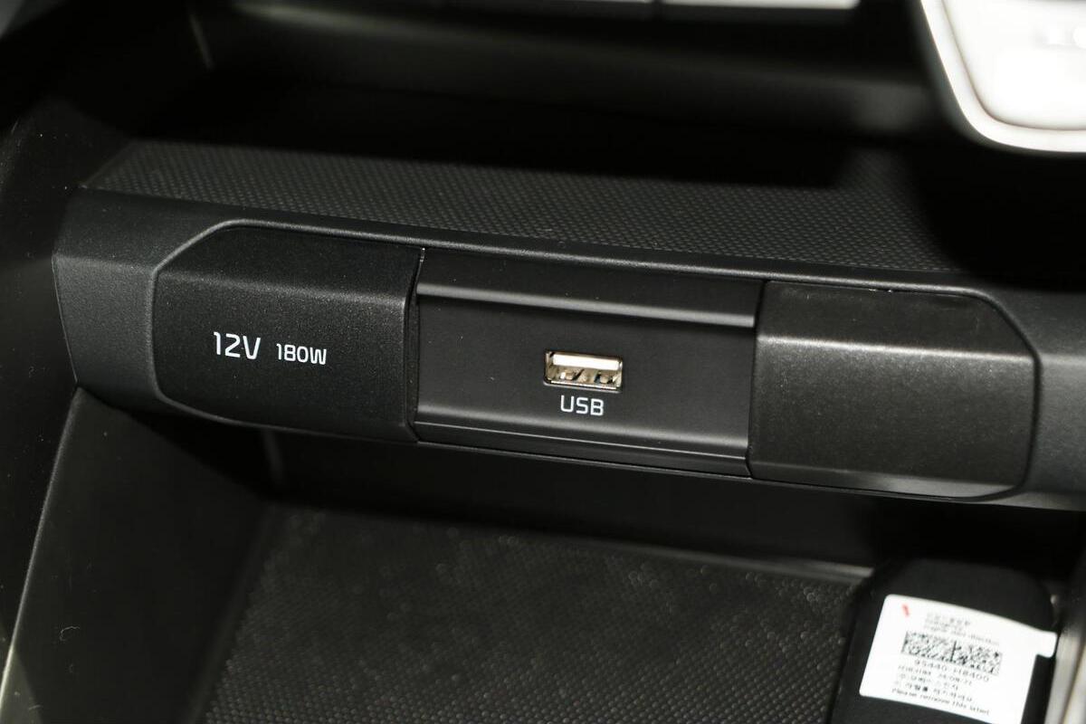 2024 Kia Stonic GT-Line Auto FWD MY25 image 16