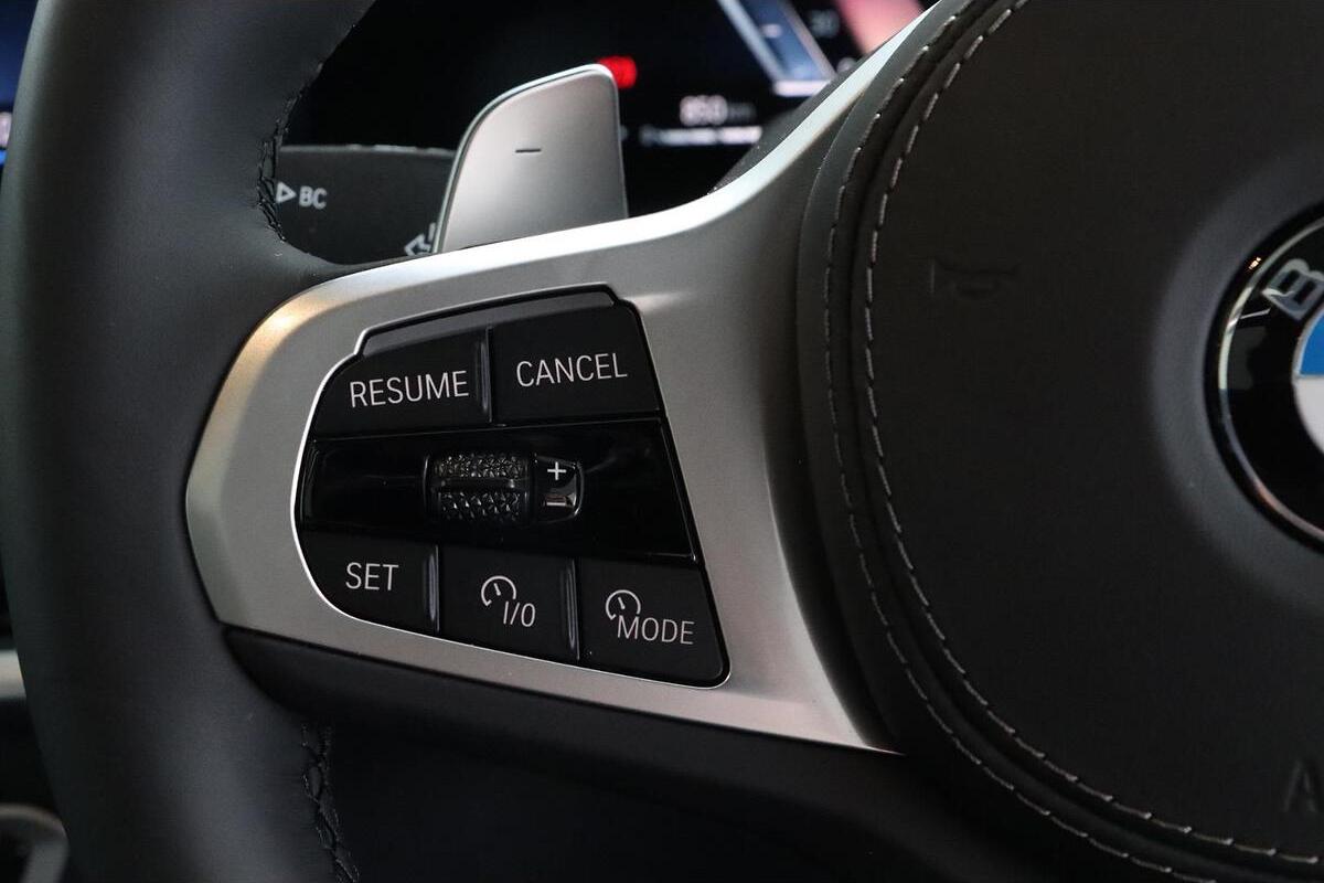 2025 BMW X6 xDrive40i M Sport G06 LCI Auto 4x4 image 16