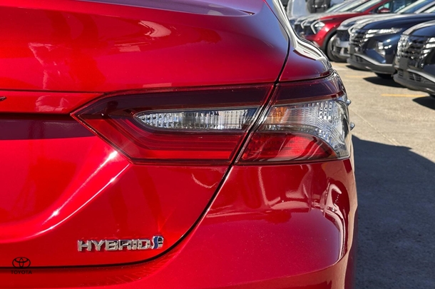 2023 Toyota Camry Hybrid Ascent image 6