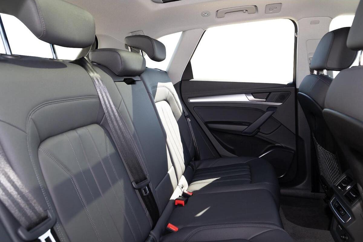 2024 Audi Q5 35 TDI Auto MY25 image 9