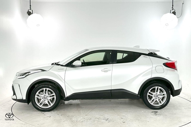 2023 Toyota CH-R GXL-2WD image 7