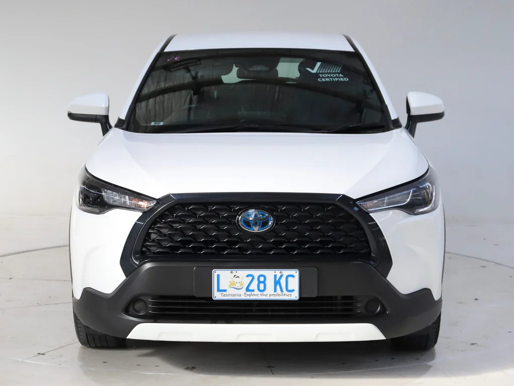2023 Toyota Corolla Cross Hybrid GX image 2