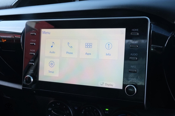 2021 Toyota Hilux 4x2 Workmate image 18
