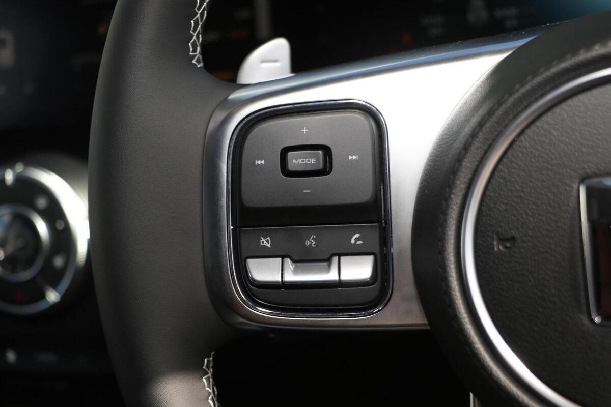 2024 GWM Tank 300 Ultra Auto 4x4 image 22