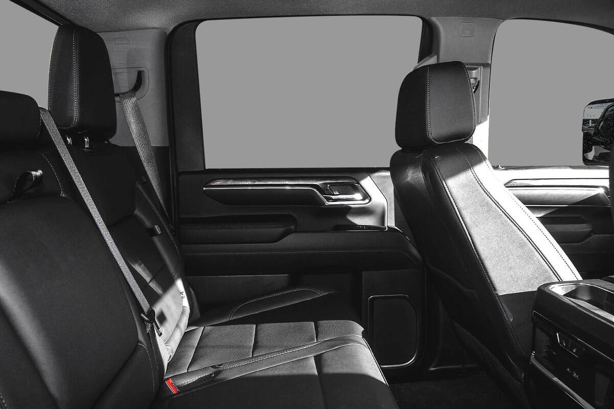 2024 Chevrolet Silverado HD LTZ Premium W/Tech Pack Auto 4x4 MY24 image 9