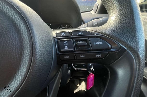 2024 Toyota Yaris Ascent Sport image 14