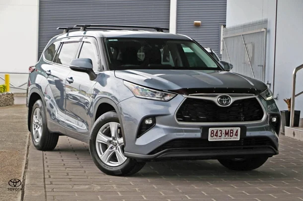 2022 Toyota Kluger GX-2WD image 3