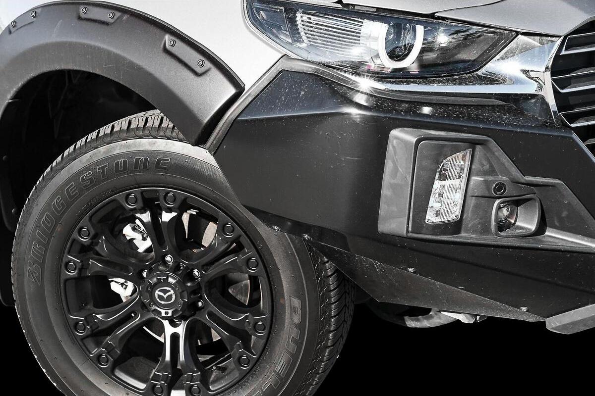 2024 Mazda BT-50 Thunder TF Auto 4x4 Dual Cab image 8