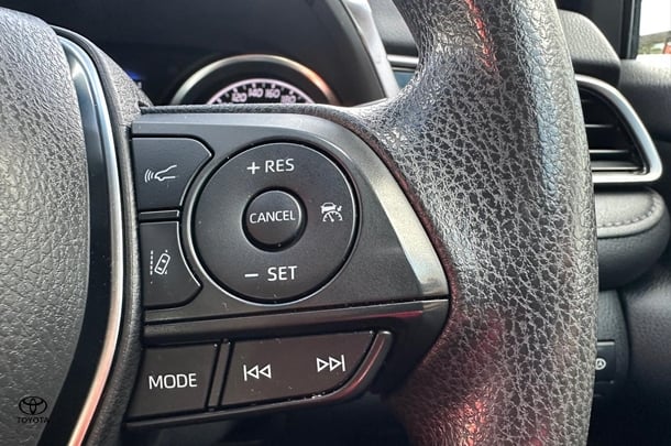 2022 Toyota Camry Hybrid Ascent image 21