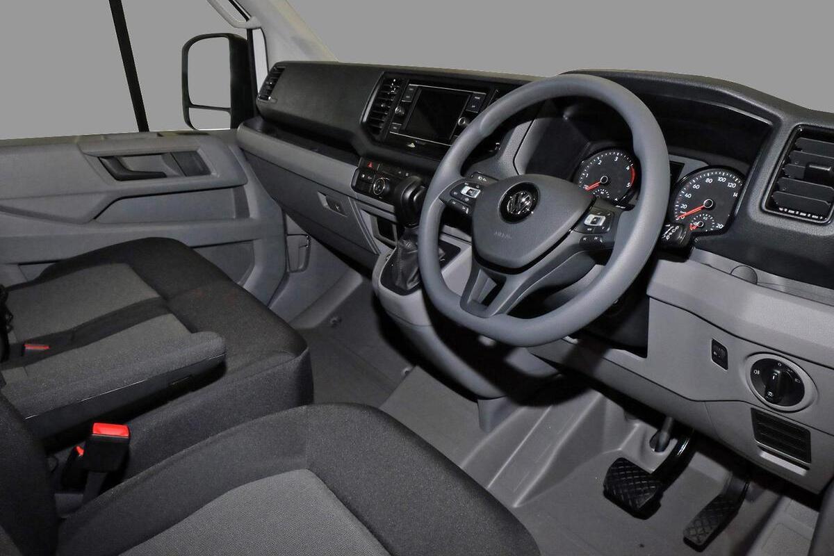 2024 Volkswagen Crafter 35 TDI340 SY1 Medium Wheelbase Auto FWD MY24 image 6