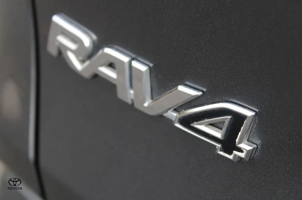 2023 Toyota RAV4 Hybrid GX-2WD image 12