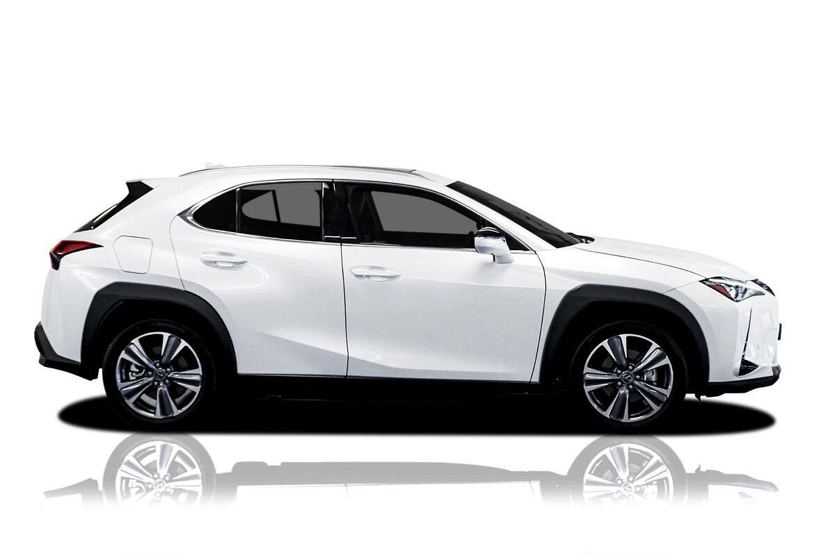 2024 Lexus UX UX300e Sports Luxury Auto FWD image 3