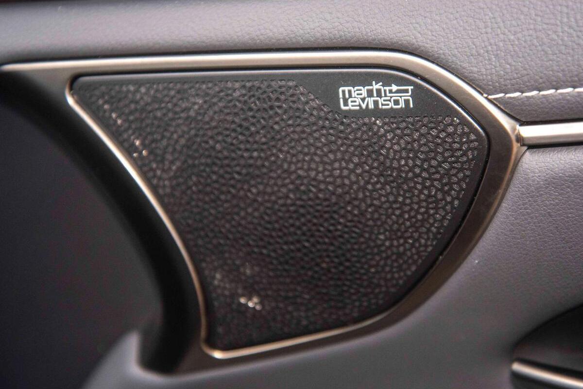 2024 Lexus ES ES300h Sports Luxury Auto image 19