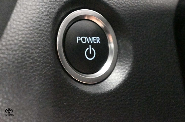 2024 Toyota Corolla Hatch Hybrid Ascent Sport image 17