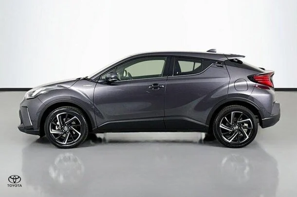 2022 Toyota C-HR Hybrid Koba 2WD image 5