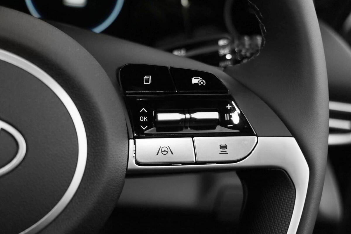 2024 Hyundai i30 Premium Auto MY25 image 17