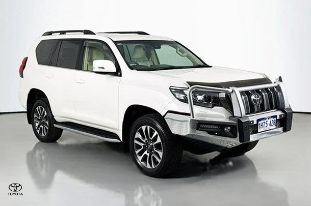 2022 Toyota Prado VX image 1