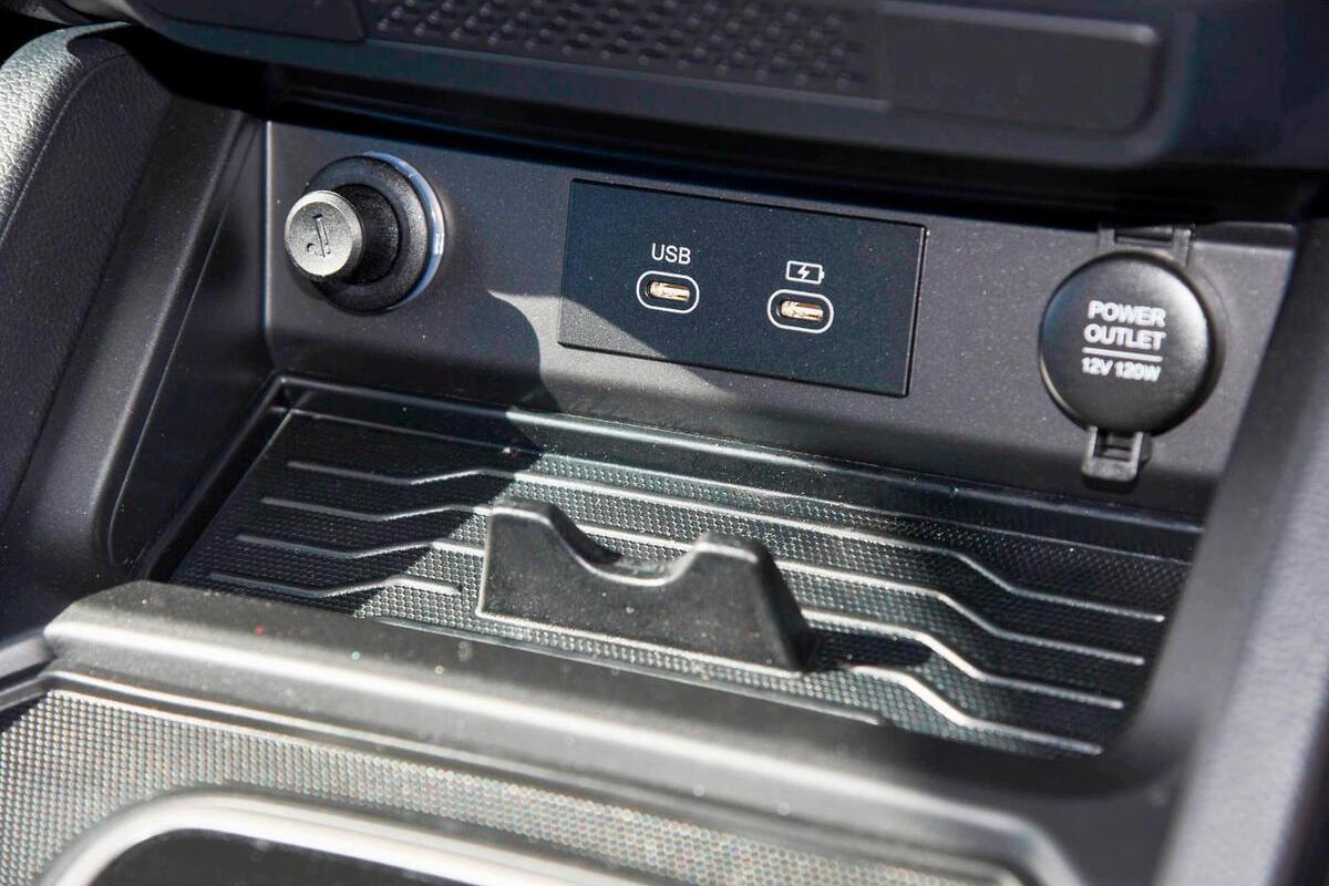 2025 KGM SsangYong Musso ELX Auto 4x4 MY24 image 18