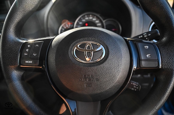 2019 Toyota Yaris ASCENT image 14