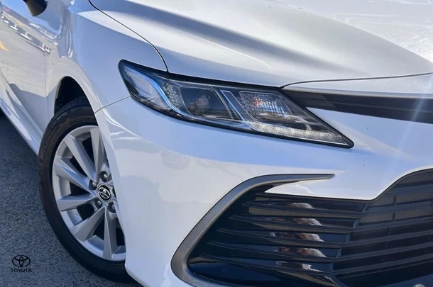 2023 Toyota Camry Ascent image 3