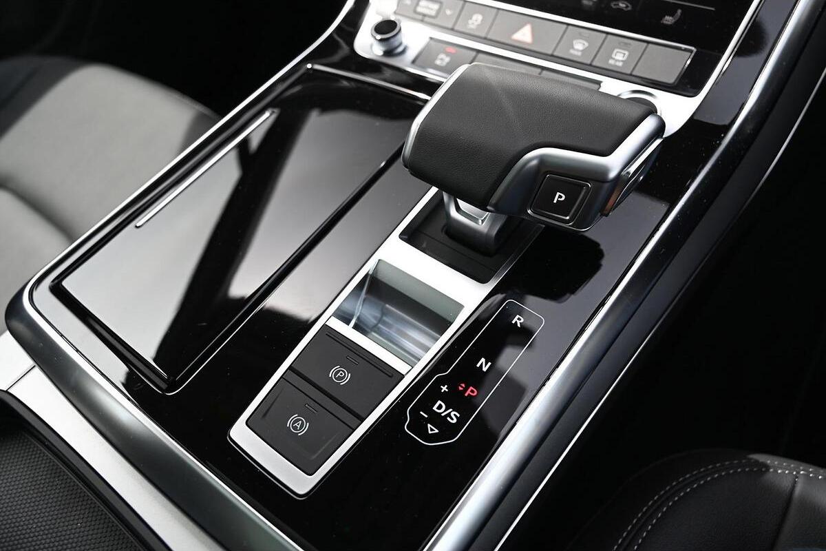 2024 Audi Q7 45 TDI Auto quattro MY25 image 14