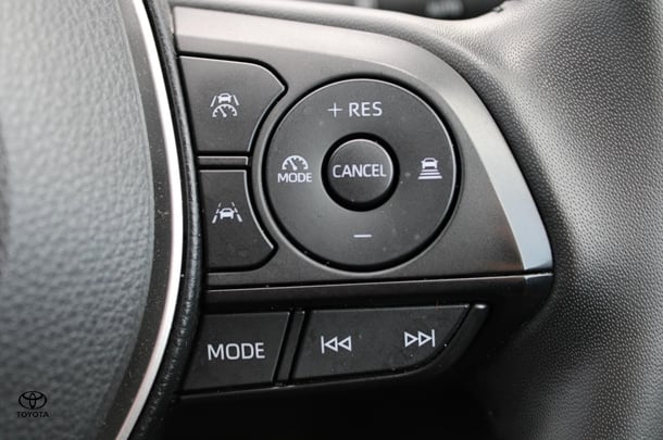 2023 Toyota Corolla Hatch Hybrid ZR image 28