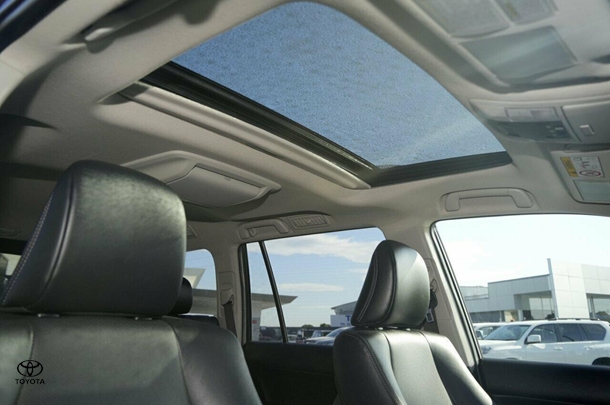 2018 Toyota Prado Kakadu image 19