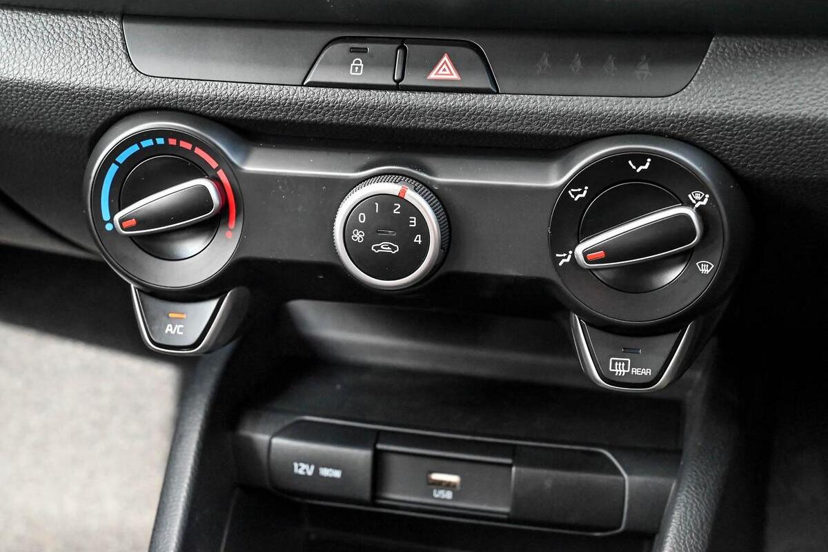 2024 Kia Stonic S Auto FWD MY25 image 17