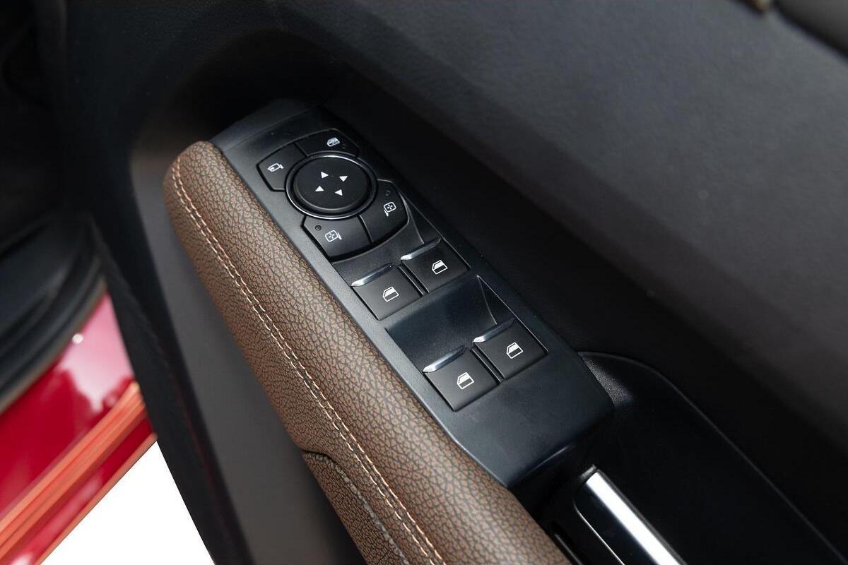 2024 Volkswagen Amarok TDI600 PanAmericana NF Auto 4MOTION Perm MY23 Dual Cab image 18