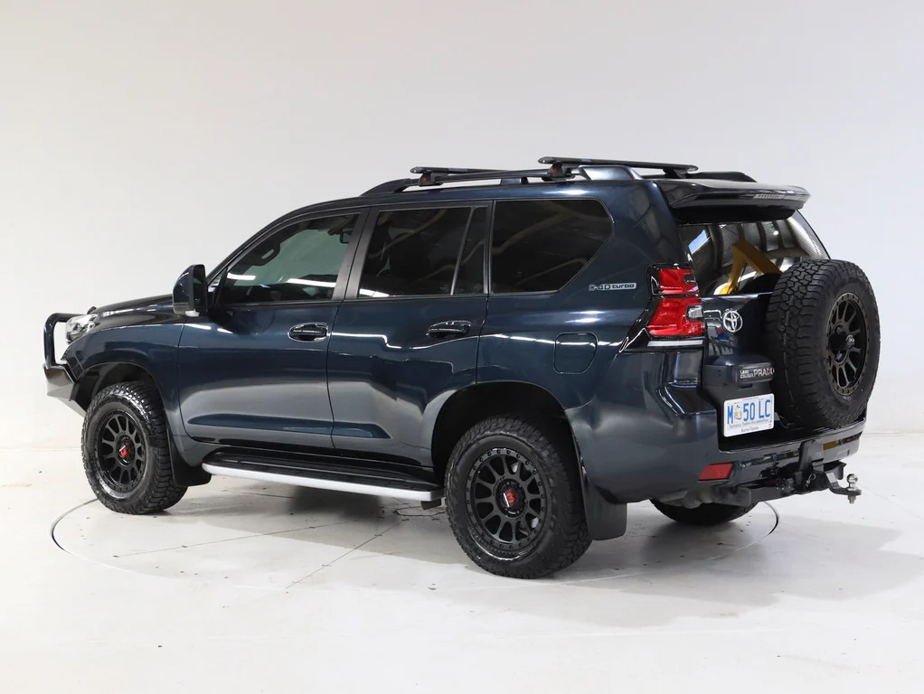 2017 Toyota Prado Kakadu image 5